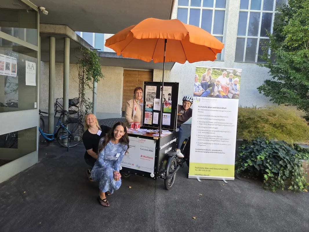 The Fachstelle Alter und Gesundheit comes to you with the Cargo-Velo — photo 1