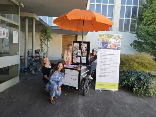 The Fachstelle Alter und Gesundheit comes to you with the Cargo-Velo — photo 1