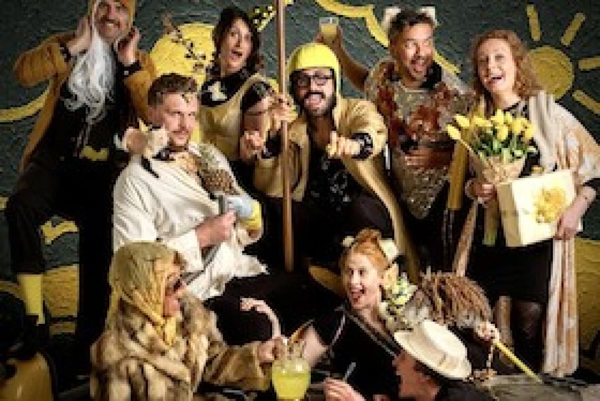 THE IMPROVISATIONAL PARTICIPATORY FAIRY TALE // Improvisational Theater for People Aged 4 and Up — photo 1