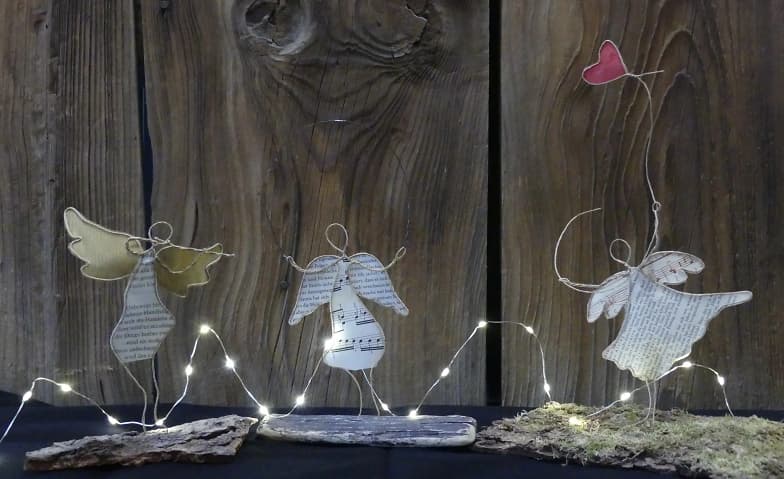 NATURENA: Papierfiguren auf Baumrinde — photo 1