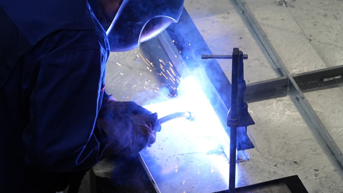 No fear sweat before welding — photo 1