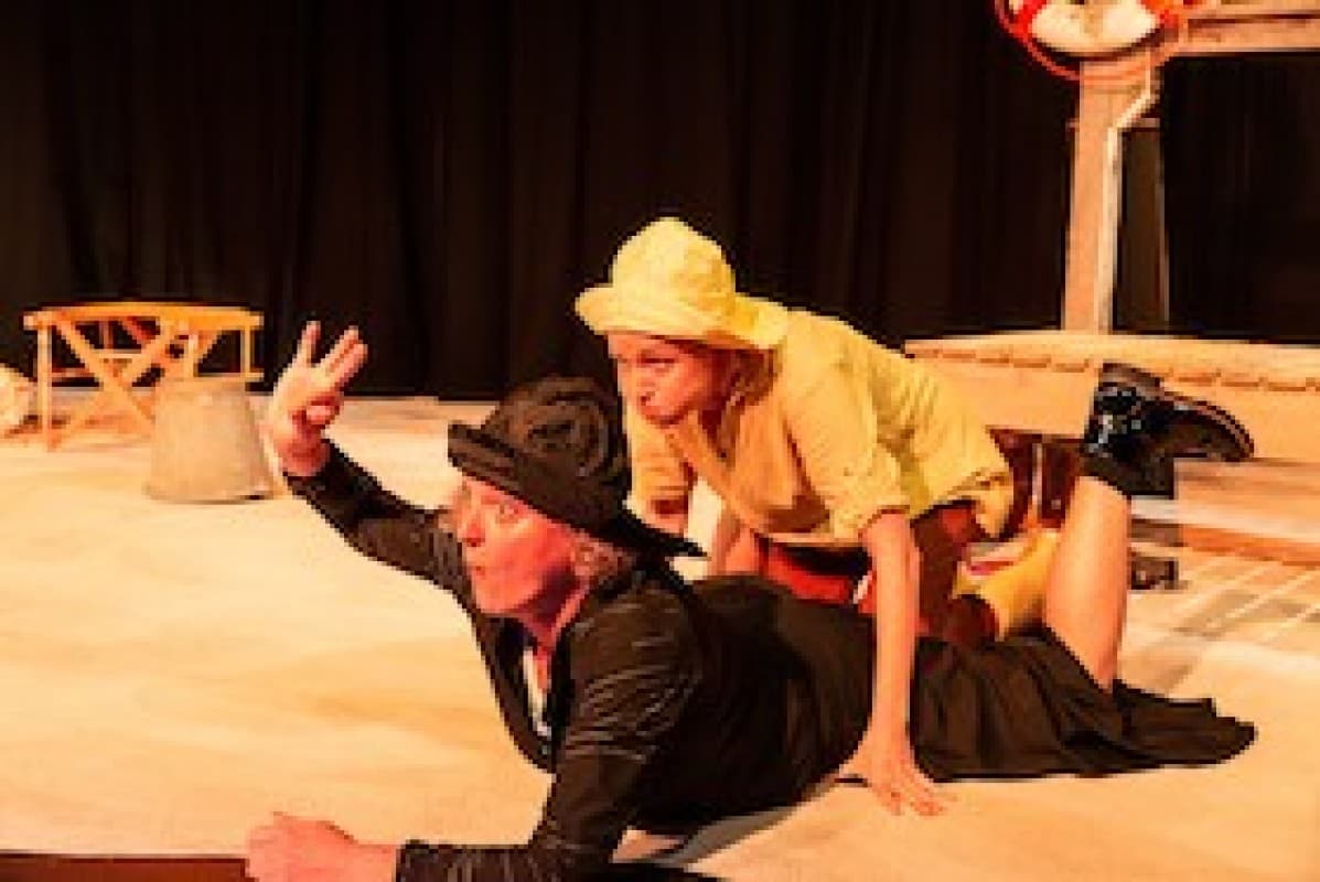 The Snail and the Humpback Whale / 3+ - Theater des Kindes — photo 1