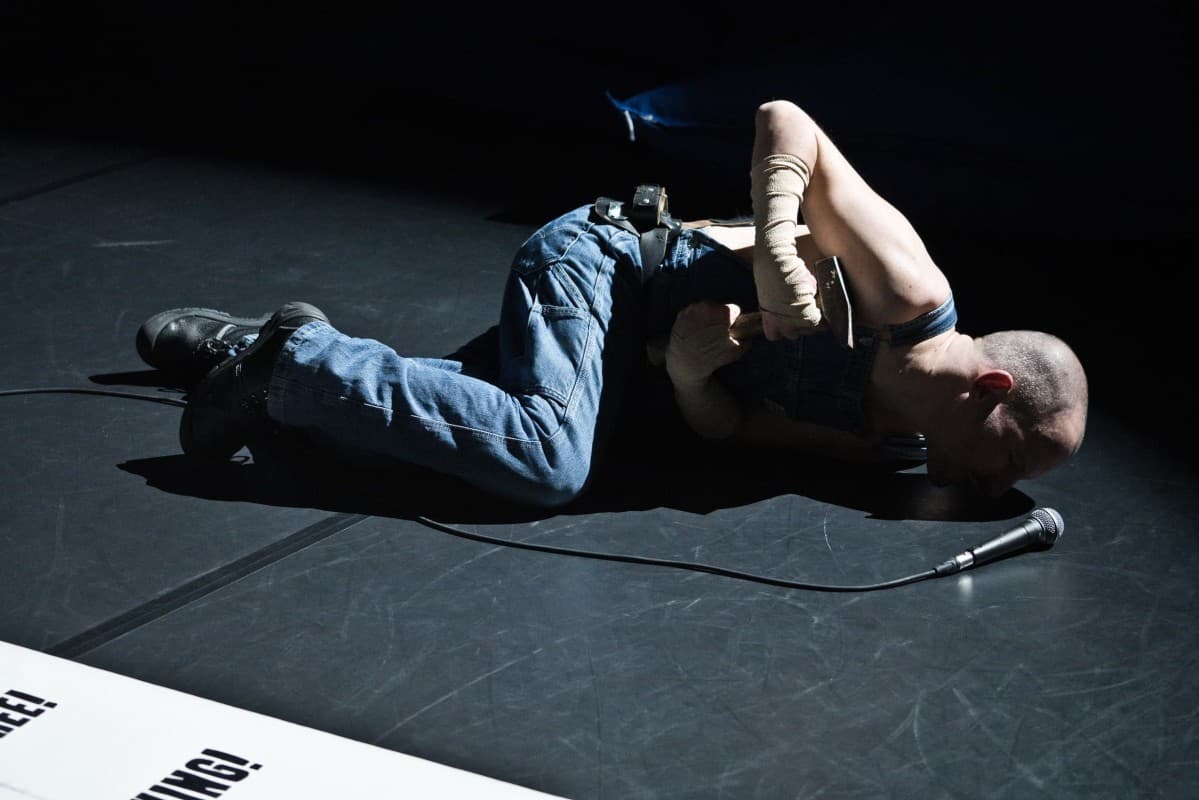 Tanz in Bern: Michael Turinsky «Work Body» — photo 1