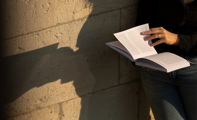 À propos des livres – Françaissprachiger Lese-Apéro — photo 1
