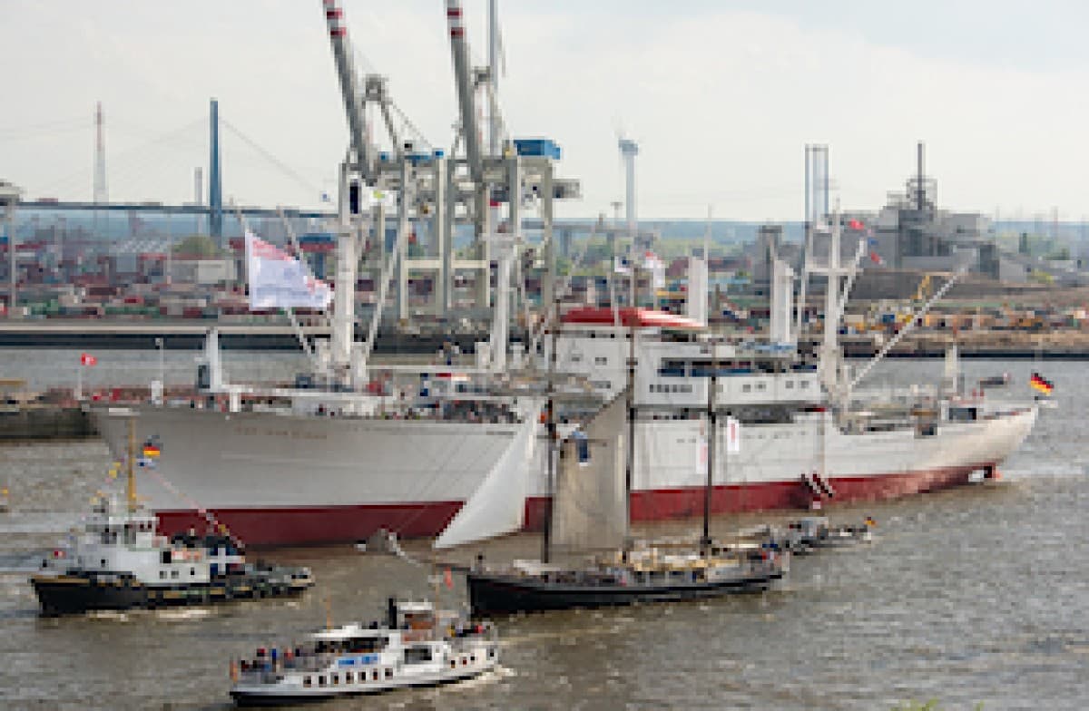 Harbor Birthday Trip for the 838th Hamburg Harbor Birthday — photo 1