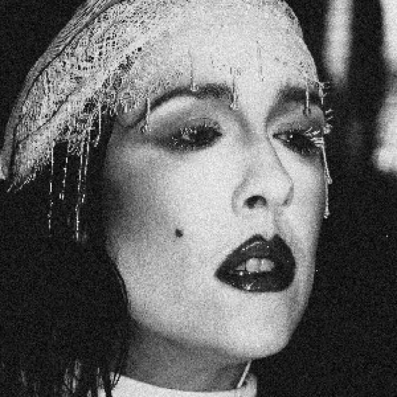 Allie X (CAN) — photo 1