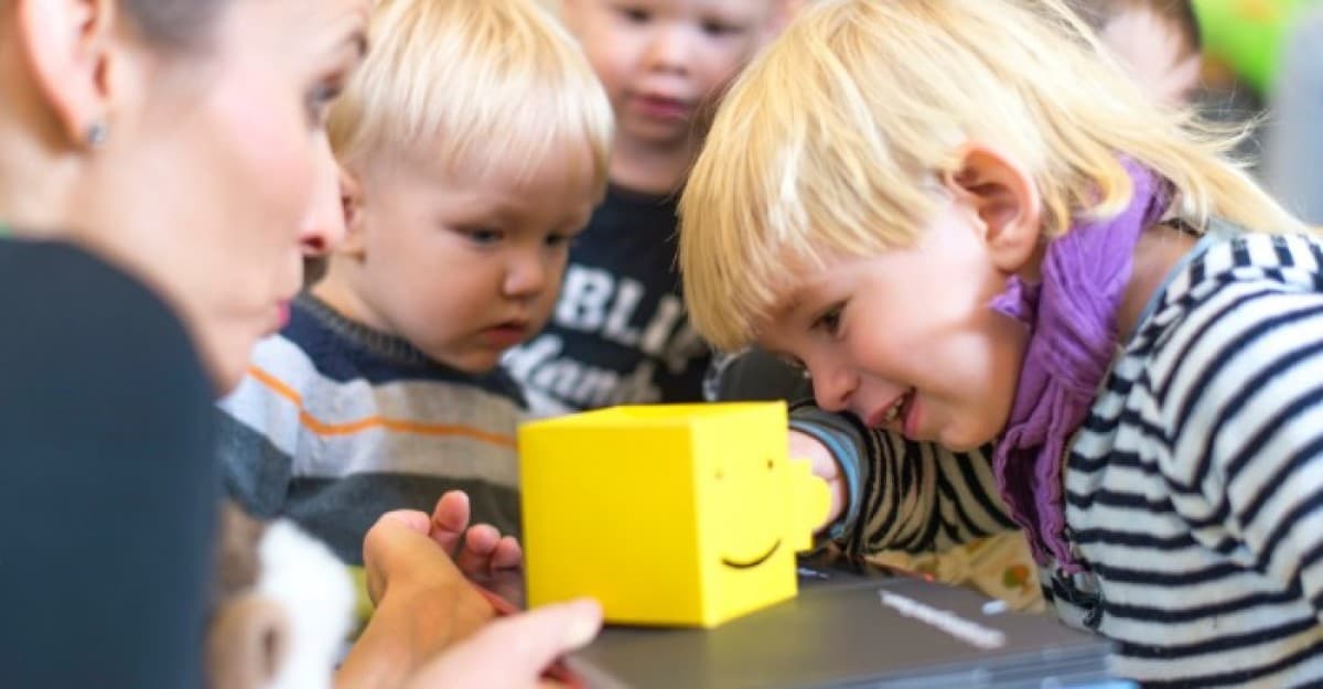 Rhymes and Fingerplays (Swiss German) — photo 1