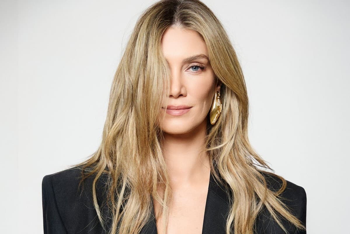 Delta Goodrem - PURE World Tour — photo 1