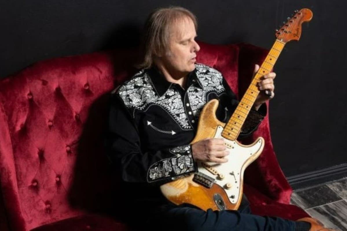 Walter Trout — photo 1