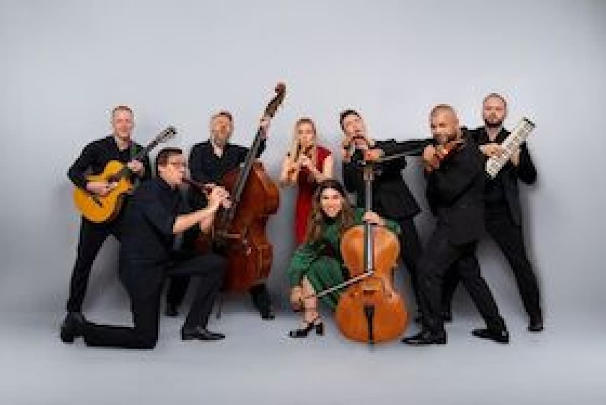 Wildes Holz & Spark – The Classical Band — photo 1