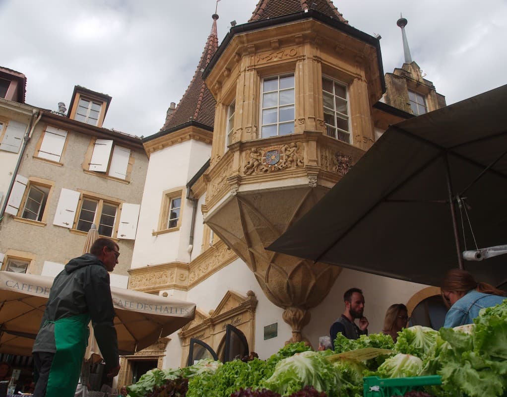 Neuchâtel Market — photo 1