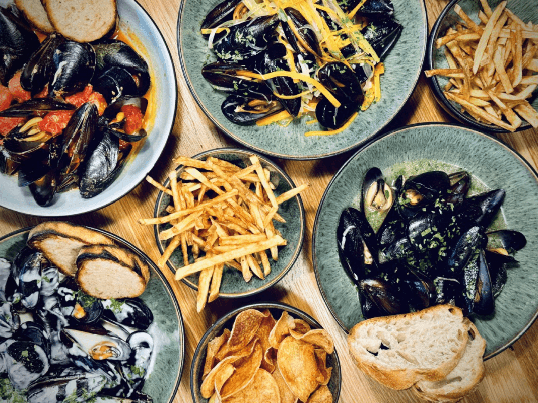 Moules & Frites — photo 1