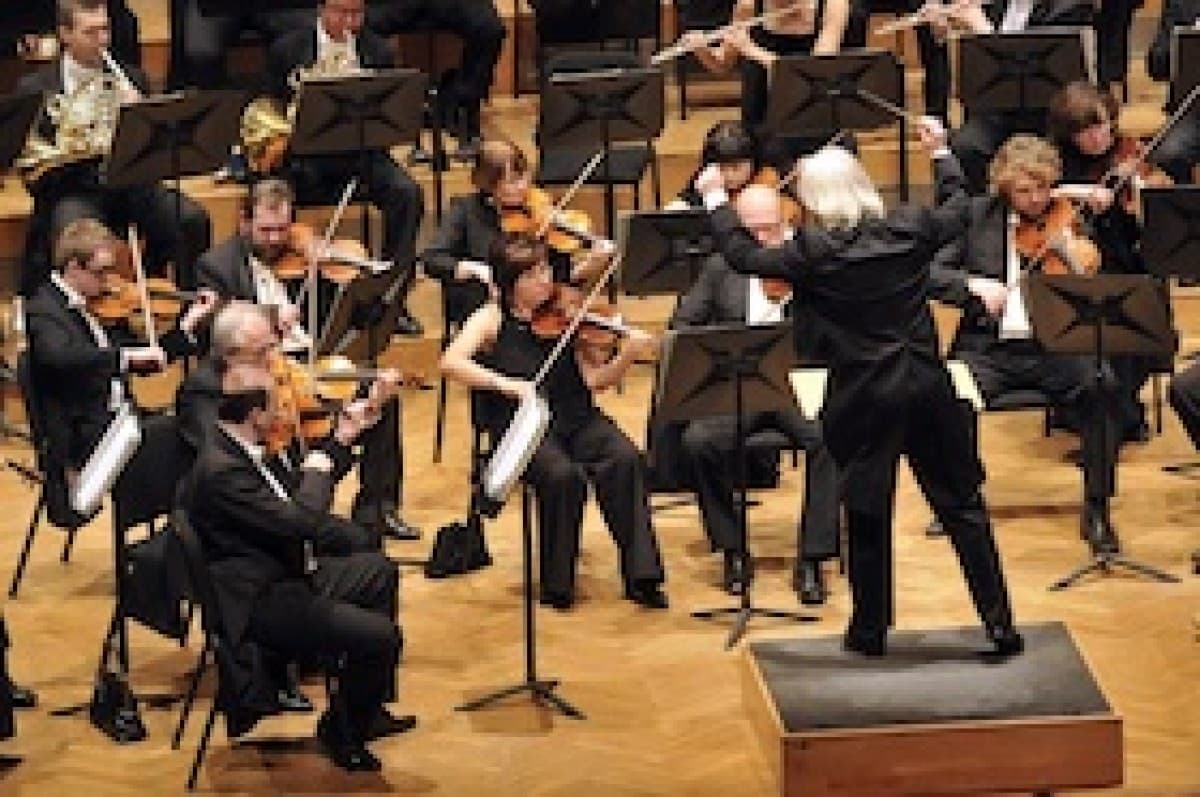 Antonín Dvořák, Symphony No. 9 - "From the New World" as well as P. Tchaikovsky, "Romeo and Juliet" - Overture — photo 1