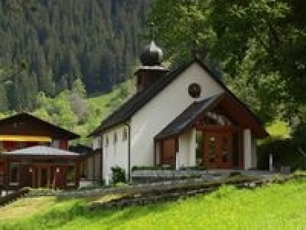 Eucharistic Celebration Roman Catholic Church Wengen — photo 1