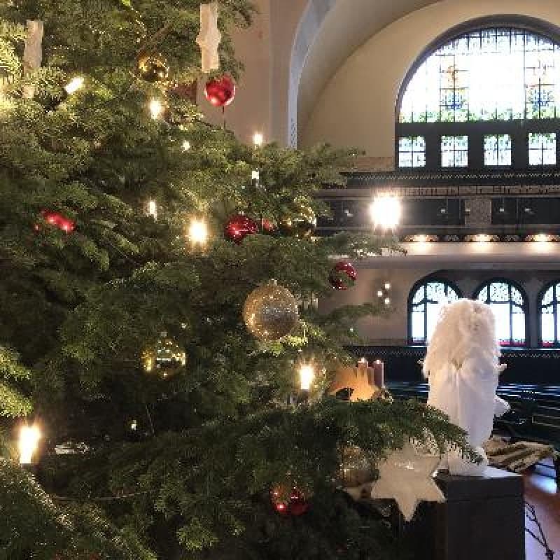 Christmas Service — photo 1