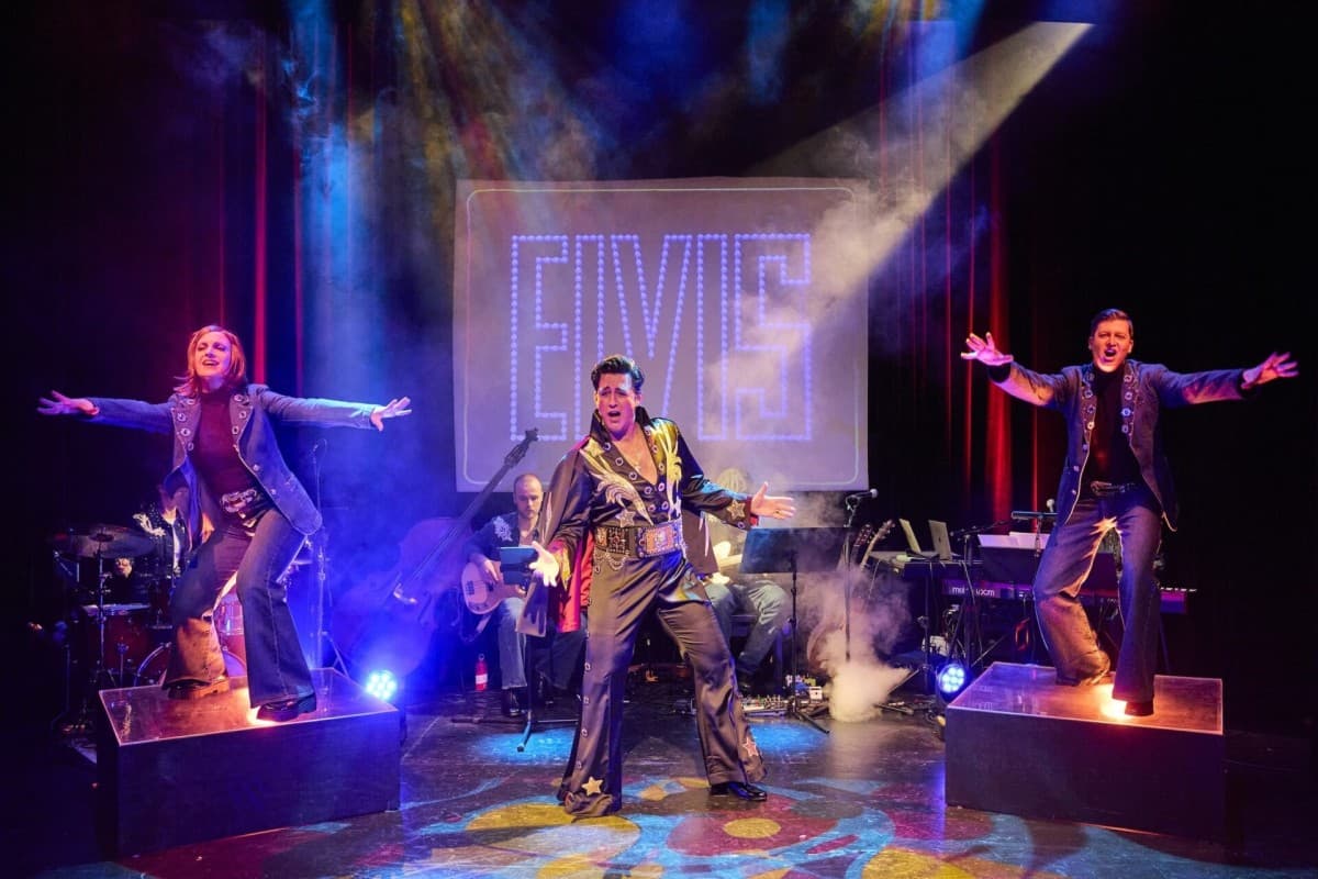 Elvis is alive! — photo 1