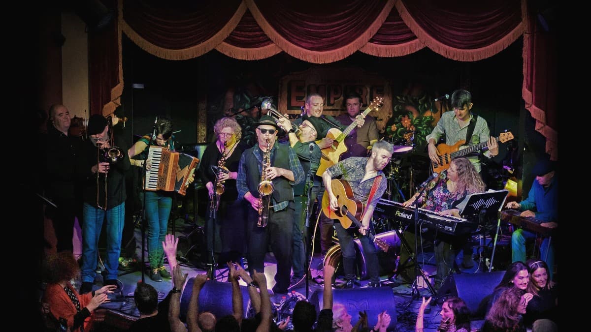Seeger Sessions Revival — photo 1