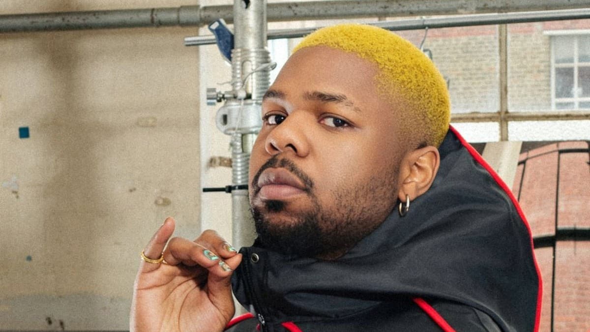 MNEK — photo 1