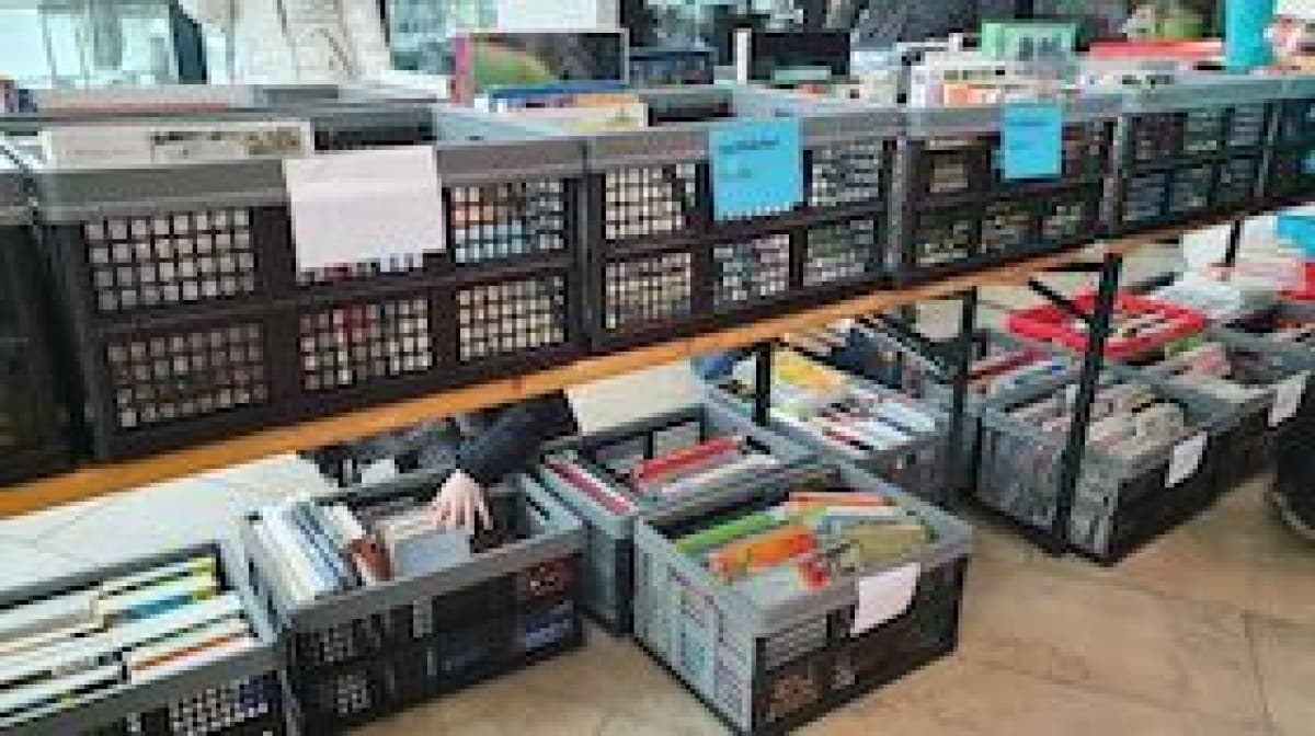 Großer Büchermarkt — photo 1