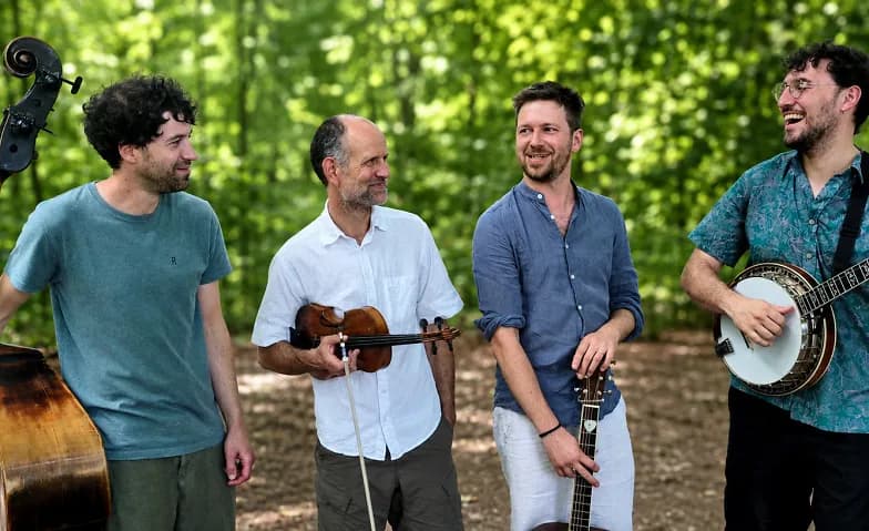 Unplugged im Schloss: Nickels & Rhymes — photo 1