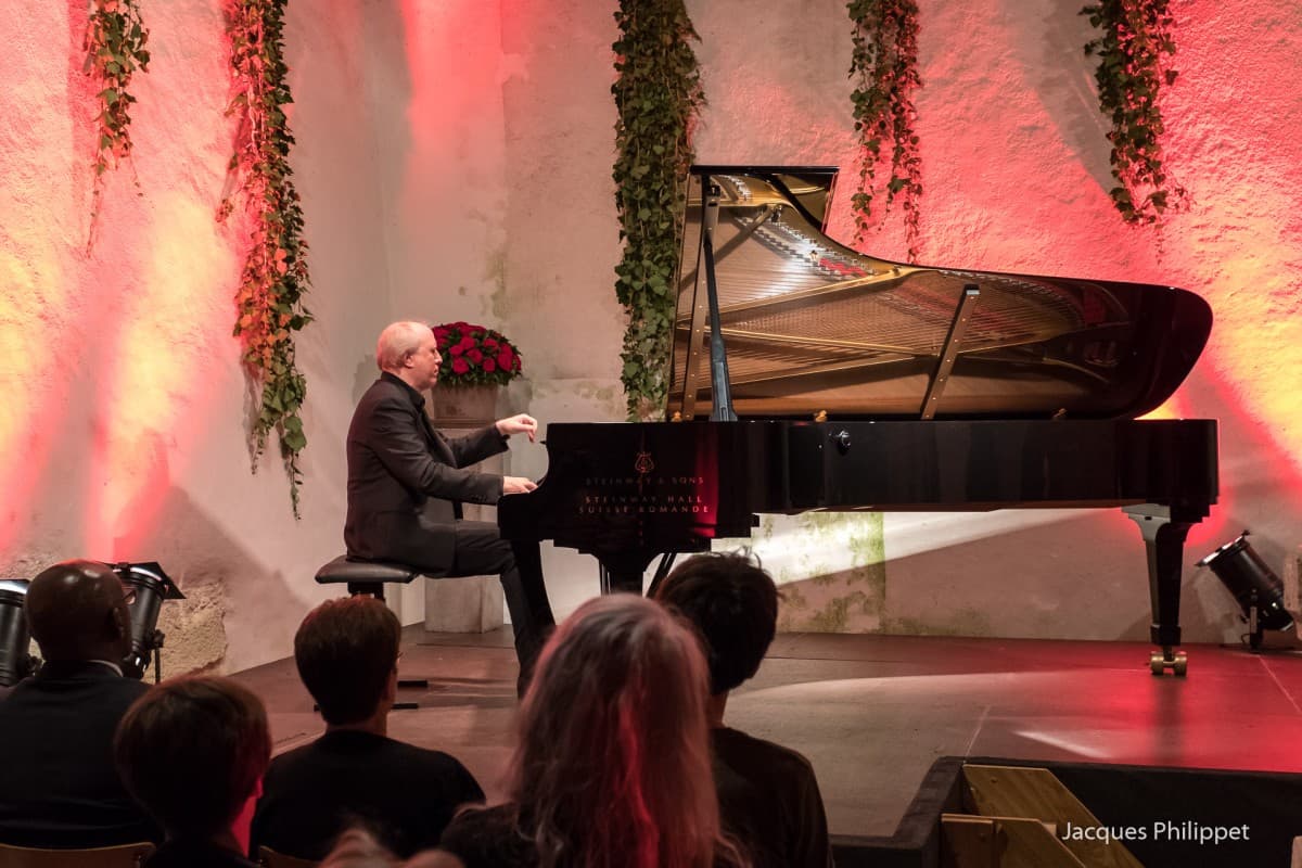 Piano at Saint-Ursanne — photo 1