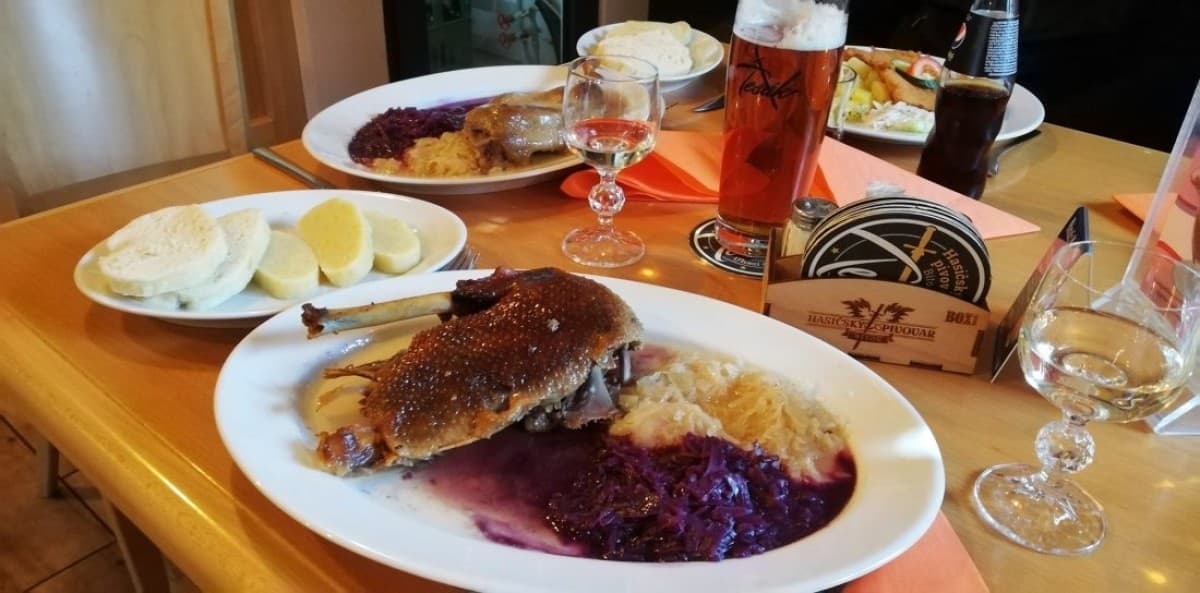Husí speciality U Tesařů — photo 1