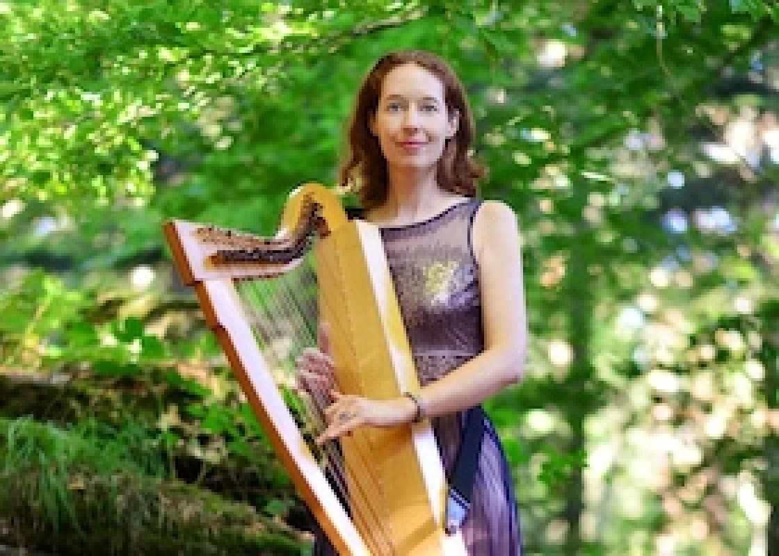 Nadia Birkenstock at Folkclub Prisma e. V. Pforzheim - Celtic Harp and Singing — photo 1
