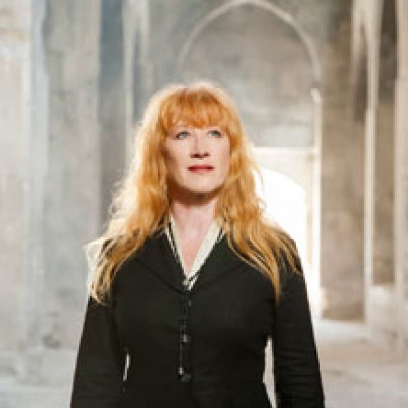 Loreena McKennitt — photo 1