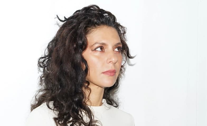 Yael Miller — photo 1