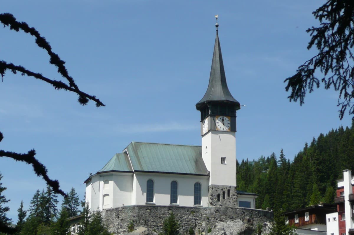 Church Service — photo 1