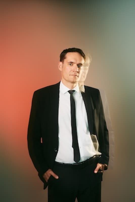 Tilman Birr - The Man is Untrustworthy — photo 1