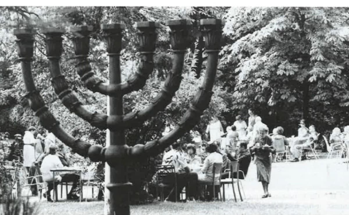Joint Hanukkah Celebration – (fast) like in the Charmille — photo 1
