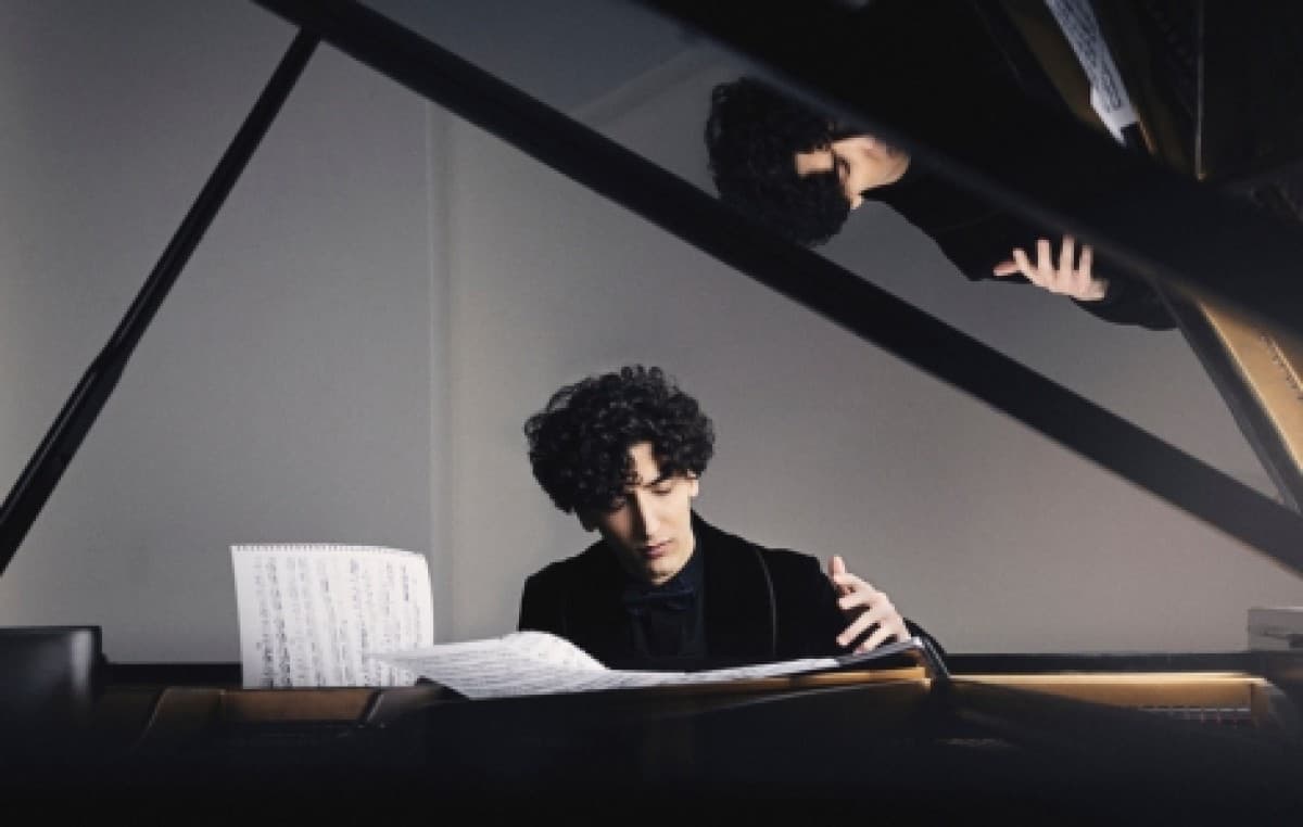 R3: Roman Borisov — photo 1
