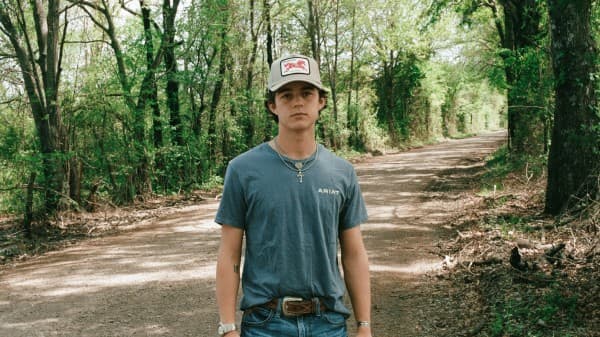 Waylon Wyatt — photo 1