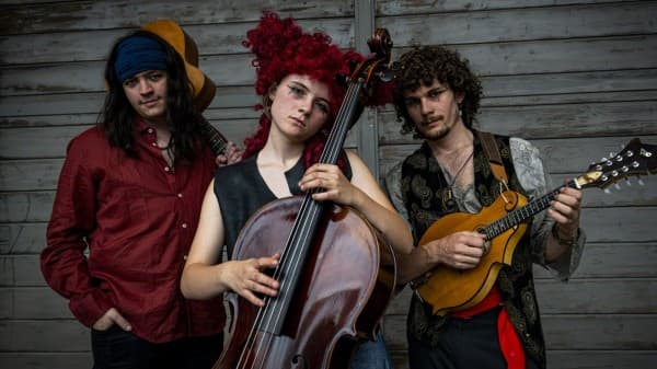 Bluegrass and Pirate Stories — photo 1