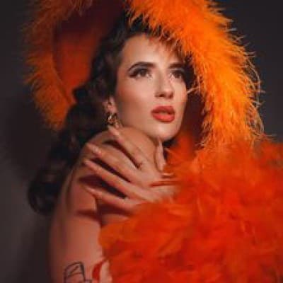 Emma Smith — photo 1
