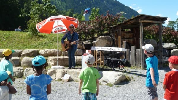 Music with John Hänni Children's Program — photo 1