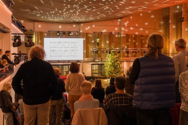 Christmas Singing — photo 1