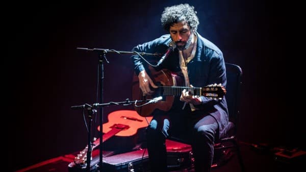 JOSÉ GONZÁLEZ — photo 1