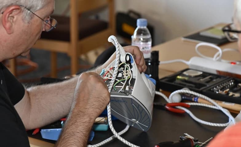 Repair Aktion im Parktheater - Reparieren statt wegwerfen! — photo 1