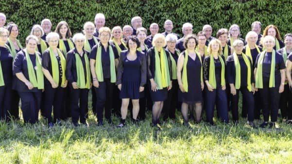Concert Singing People — photo 1