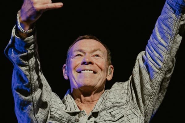 UB40 ft. Ali Campbell: Big Love Tour — photo 1
