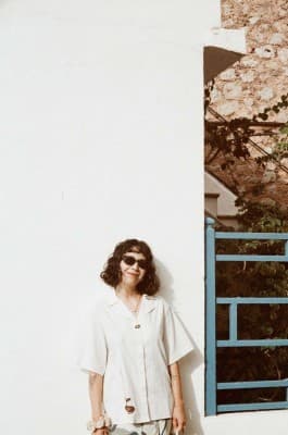 "Dirty disco meets fuzzy funk, Anatolian rare grooves" PEKI MOMÉS — photo 1