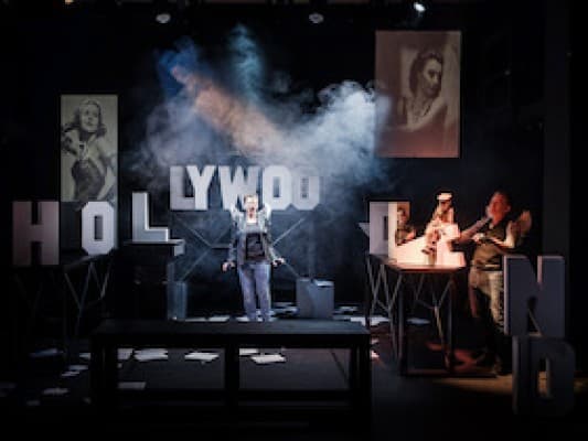EISLER - LOST IN HOLLYWOOD feat. Anmut, Mühe, Leidenschaft, Verstand — photo 1