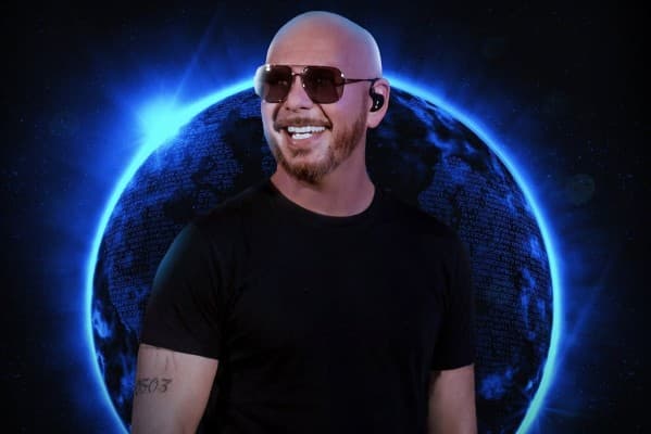 Pitbull - I'm Back! — photo 1