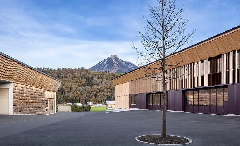 Werksbesichtigung Küng Holzbau AG in Alpnach — photo 1