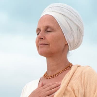 Snatam Kaur - Living Light 2027 — photo 1
