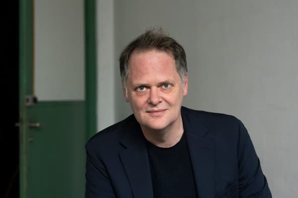 Text! – Literature in Conversation Thomas Strässle — photo 1