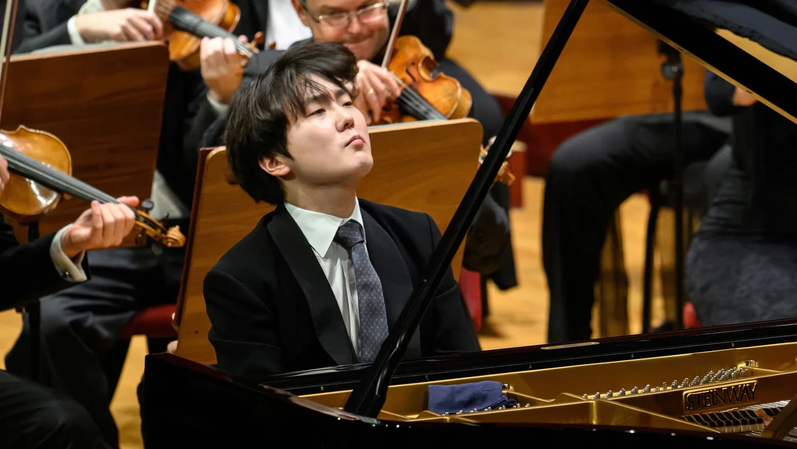 Seong-Jin Cho — photo 1