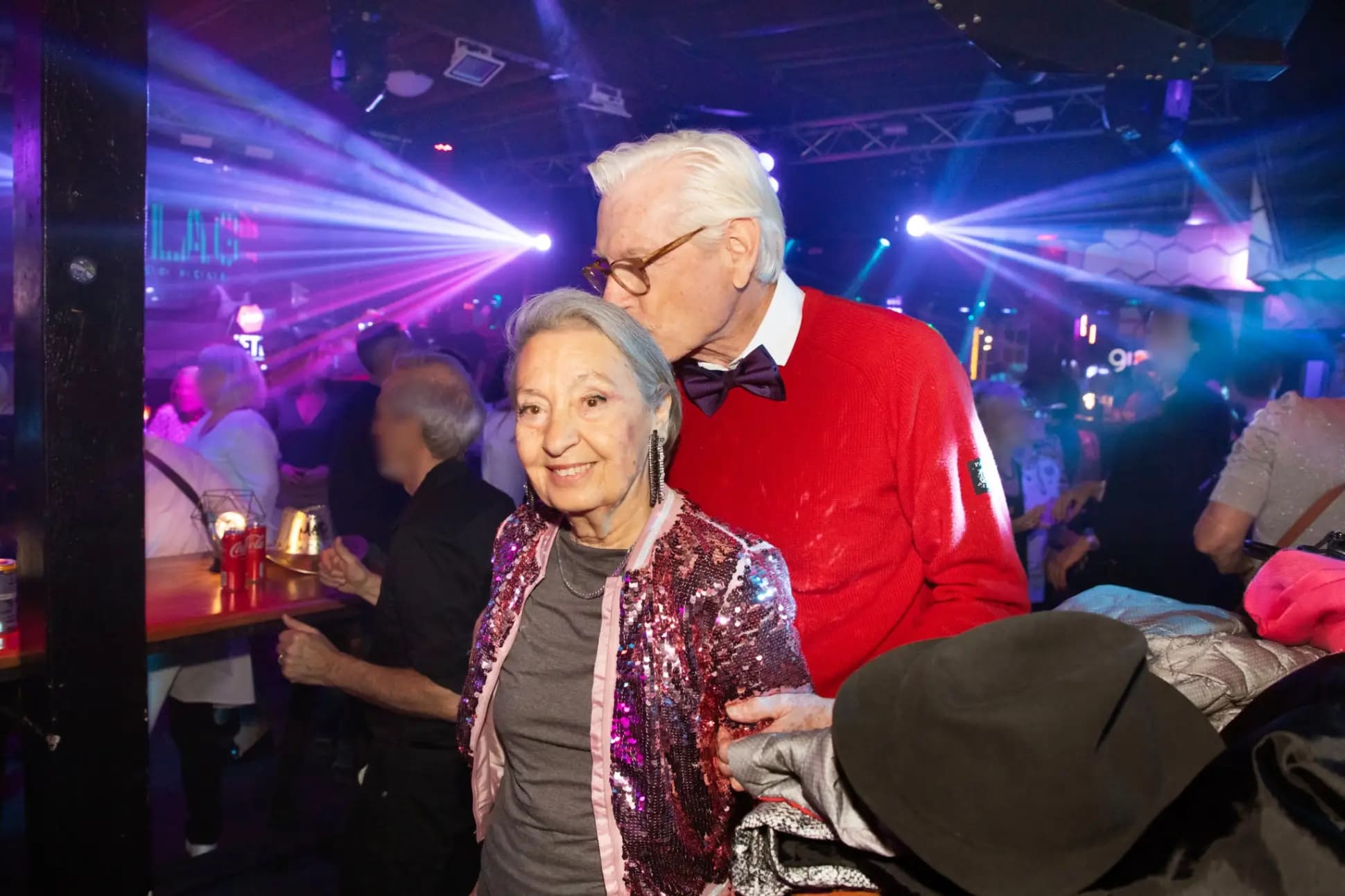 Forever Young — photo 1